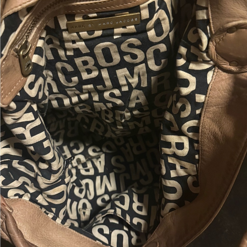Taupe Leather Shoulder Bag - Picture 4 of 8